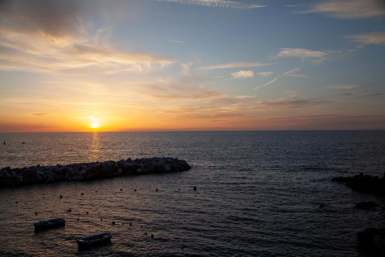 Ciao Bella Seafront Apartment Riomaggiore Ngoại thất bức ảnh